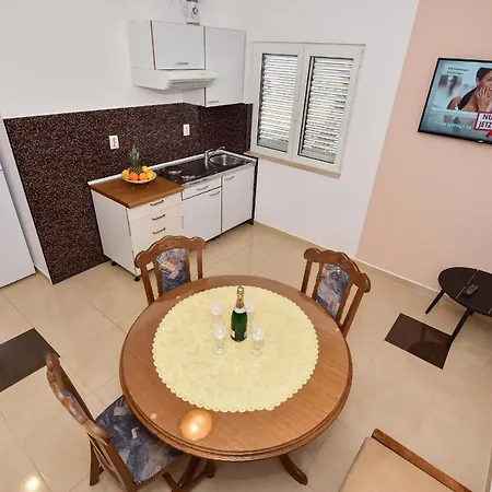 Apartments Makarska Gudelj Cvitan Extérieur photo