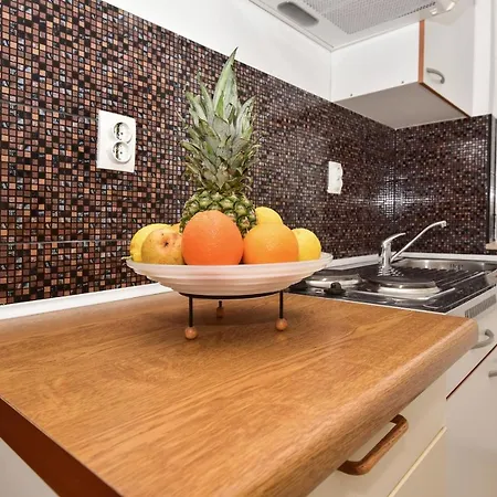 Apartments Makarska Gudelj Cvitan Extérieur photo