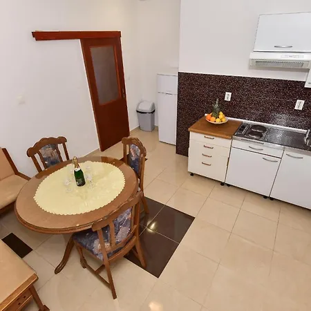 Apartments Makarska Gudelj Cvitan Extérieur photo