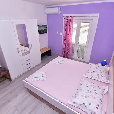 Apartments Makarska Gudelj Cvitan Extérieur photo